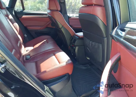 2013 BMW X6 xDrive50I z USA, uszkodzony, nr VIN 5UXFG8C51DL591048